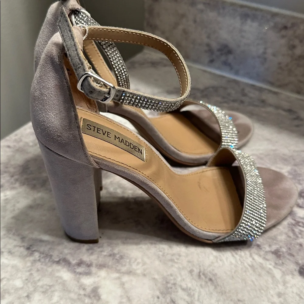 Steve Madden Leather/Textile Upper Rhinestone Block Heels Sandals Size 8